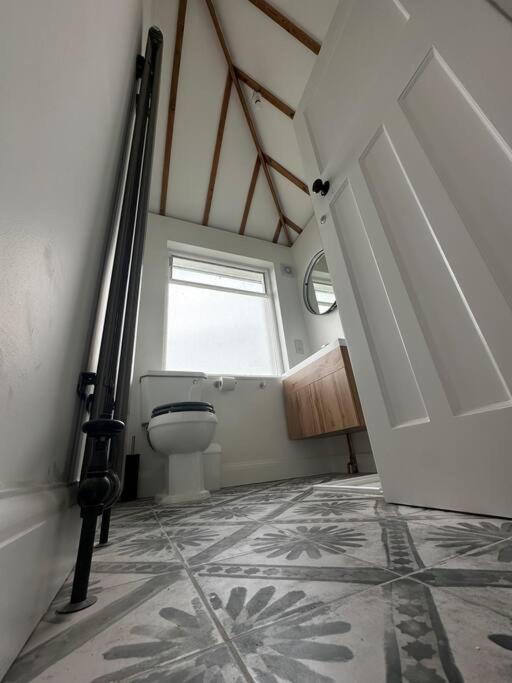 Stylish Unique 3 Bedroom House Hastings Bagian luar foto